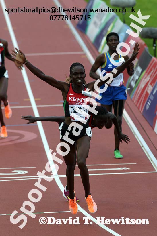 Joyce Chepkirui (Kenya) winning the 10000 metres at the Commonwealth Games, Glasgow. Photo: David T. Hewitson/Sports for All Pics